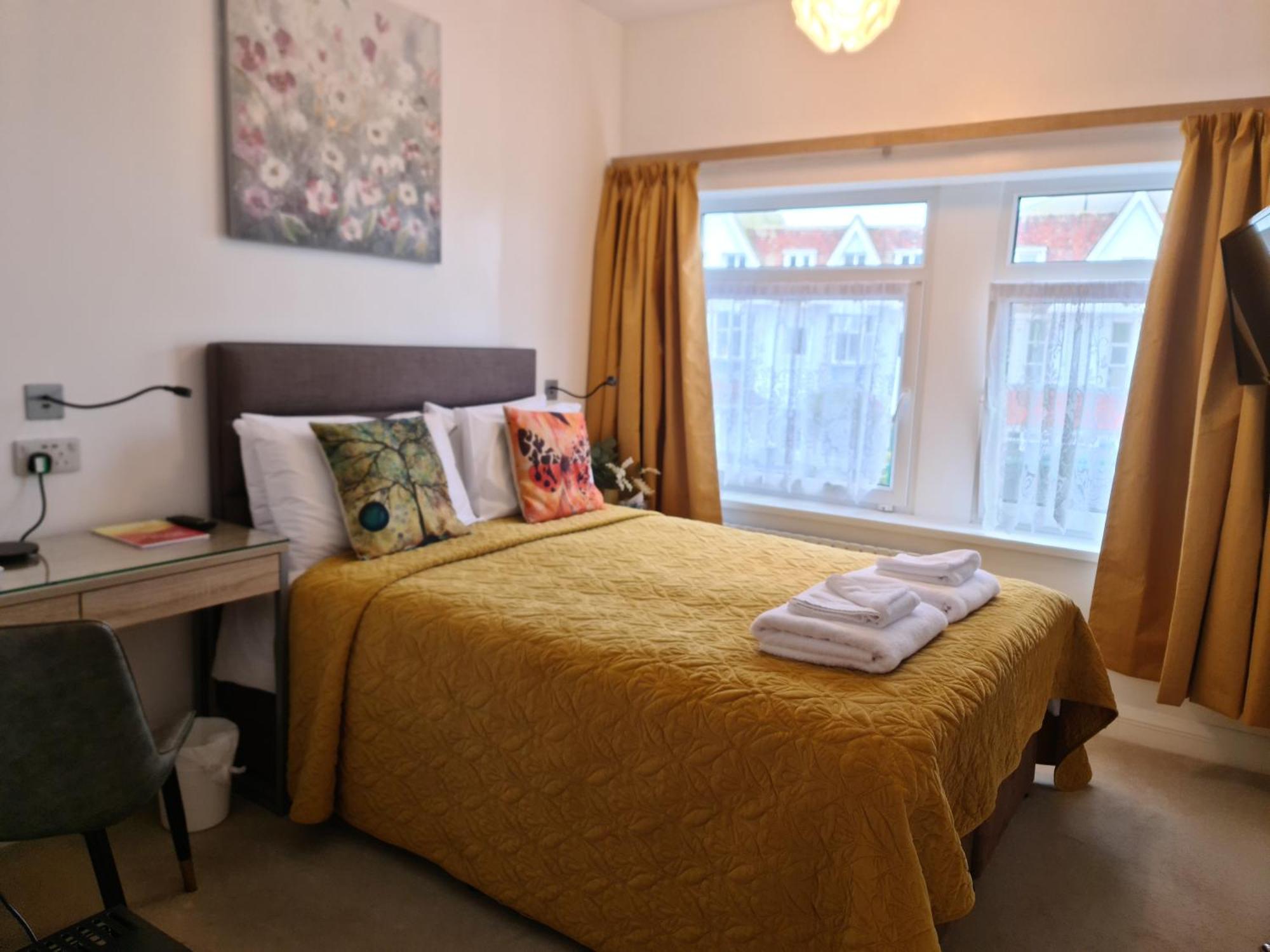 The Torland - Paignton Seafront - Free Parking, All Rooms En-Suite Ngoại thất bức ảnh